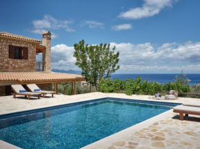 Arbarosa Villa - A stylish villa with Private Pool & Sea Views, by ZanteWize
